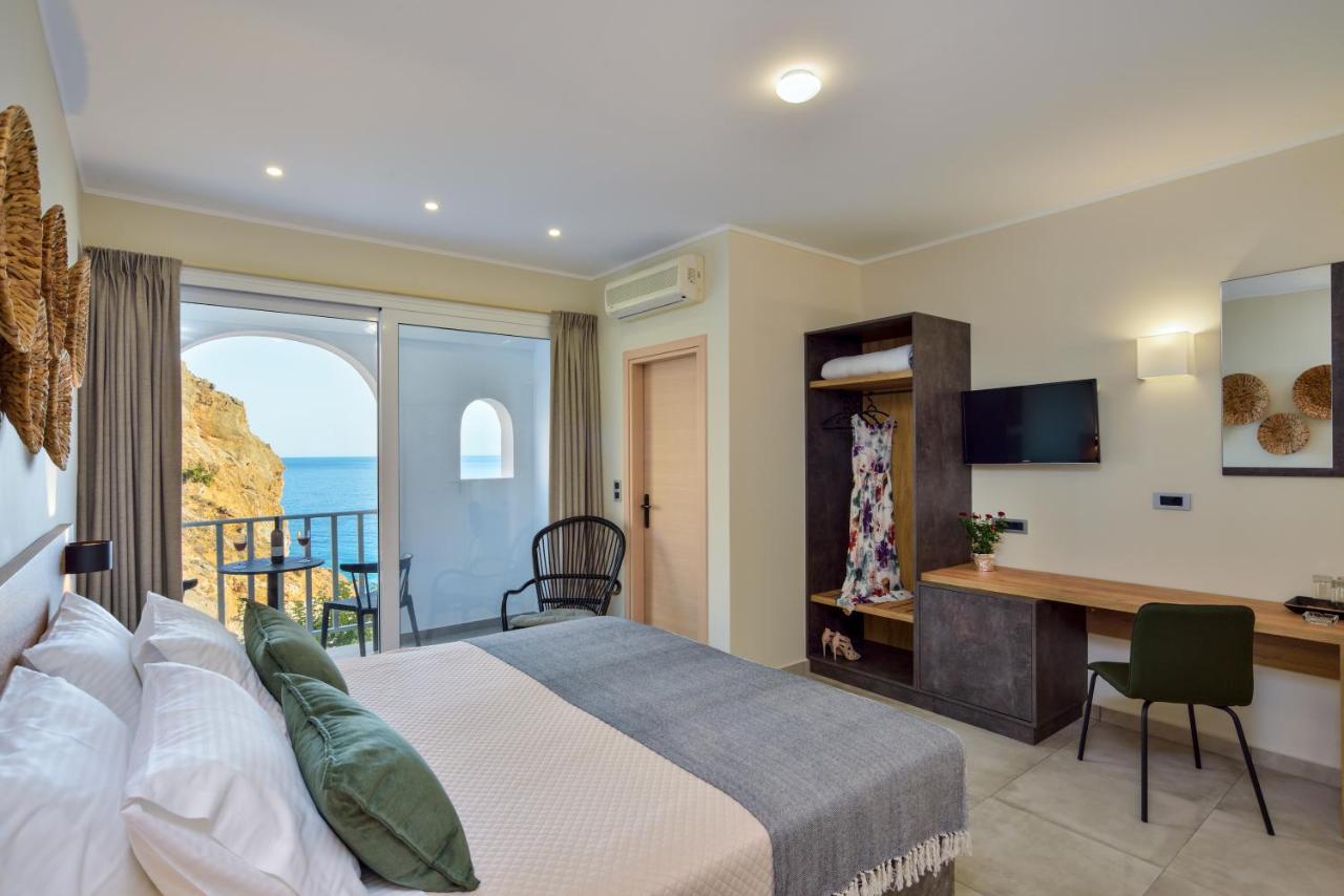Ilingas Mare Aparthotel Khóra Sfakíon Exterior foto